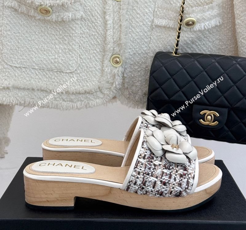 Chanel Calfskin Wood-Like Platform Slides Sandal 4cm with Camellia Bloom White 2025 CH030305 (MD-250303054)