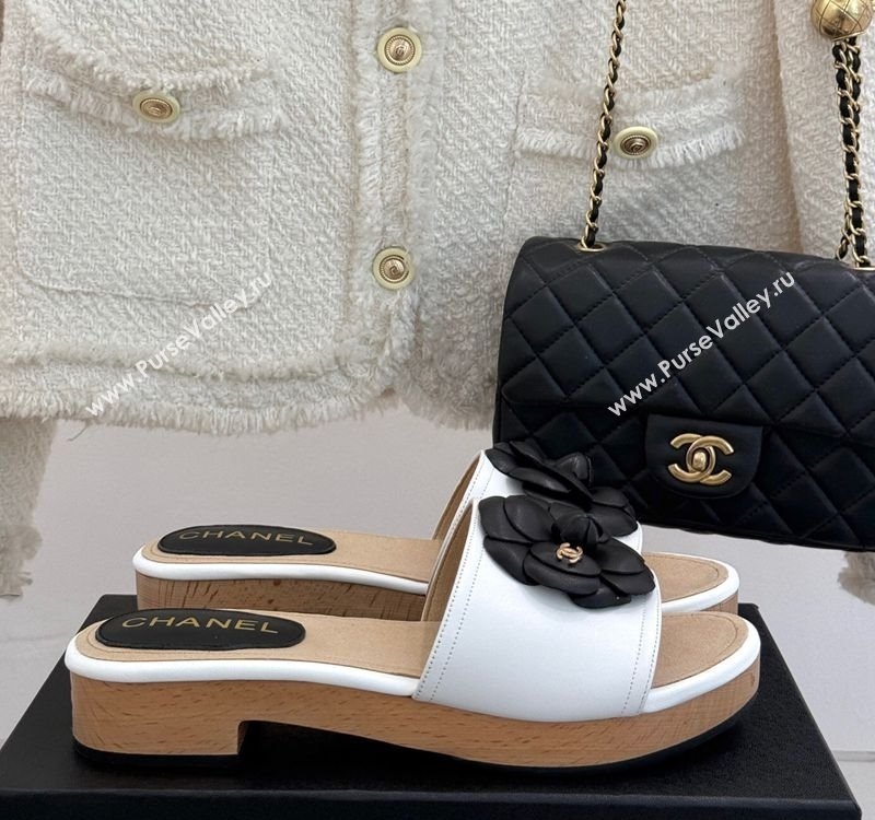 Chanel Tweed Wood-Like Platform Slides Sandal 4cm with Camellia Bloom White 2025 CH030305 (MD-250303055)