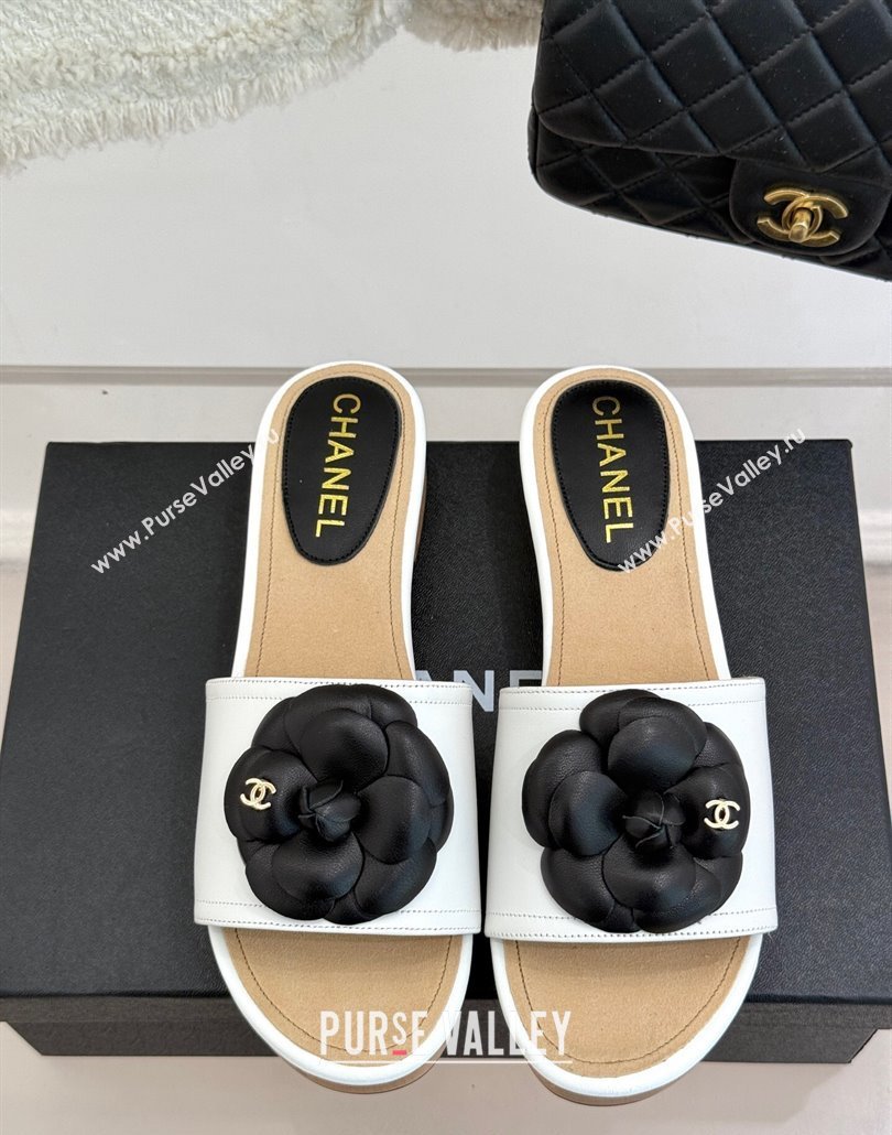 Chanel Tweed Wood-Like Platform Slides Sandal 4cm with Camellia Bloom White 2025 CH030305 (MD-250303055)
