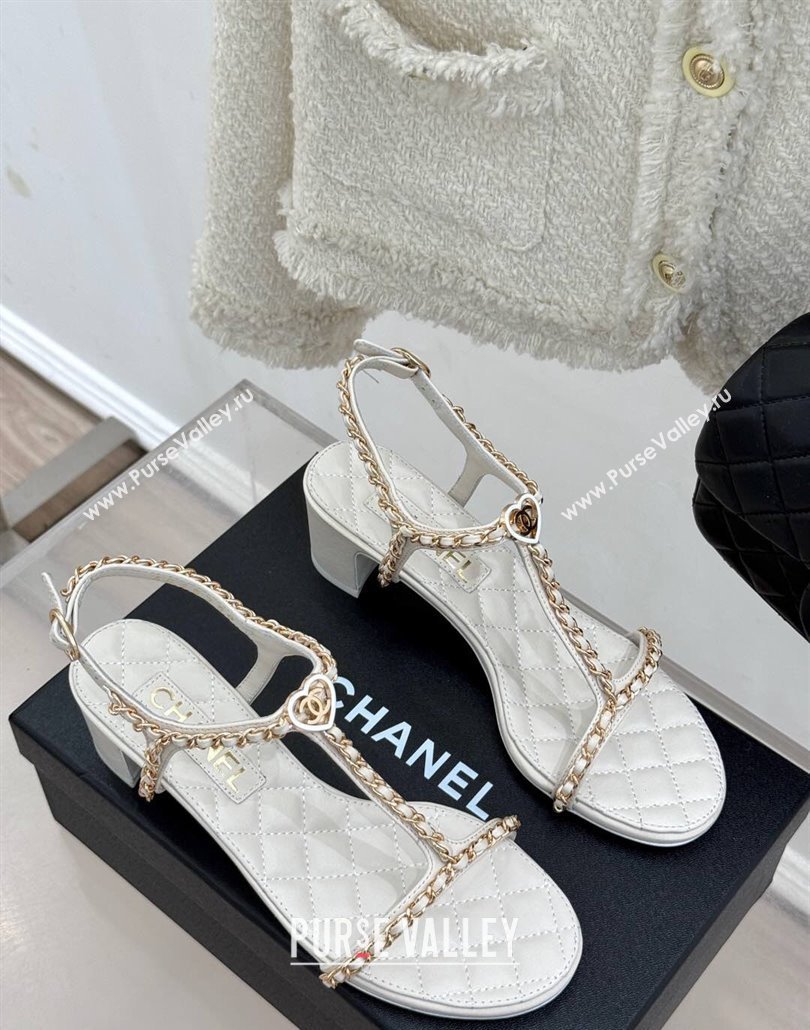 Chanel Lambskin Heel Sandals 4.5cm with Chain and Heart G46109 White 2025 (KL-250304038)