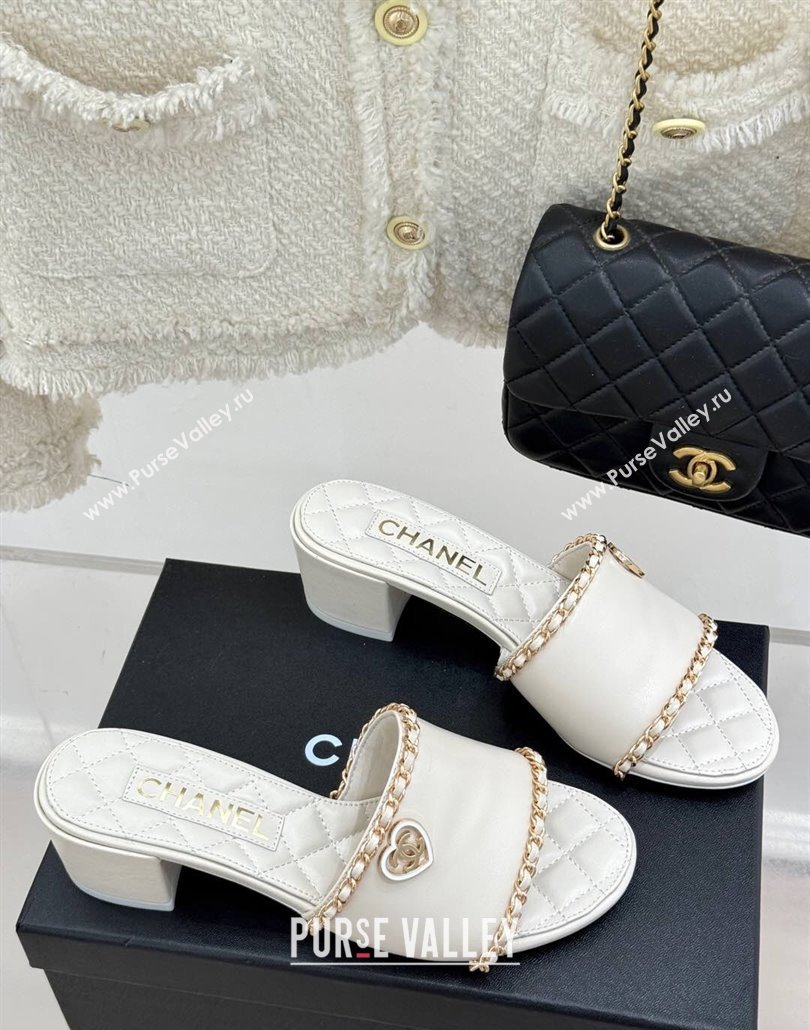 Chanel Lambskin Heel Slides Sandal with Chain and Heart G46109 White 2025 (KL-250304047)
