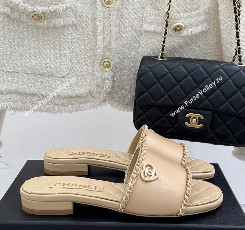 Chanel Lambskin Flat Slides Sandal with Chain and Heart G46109 Beige 2025 (KL-250304051)