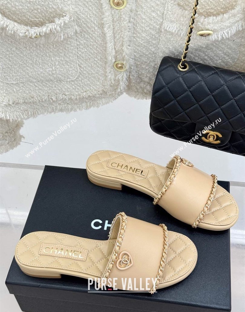 Chanel Lambskin Flat Slides Sandal with Chain and Heart G46109 Beige 2025 (KL-250304051)