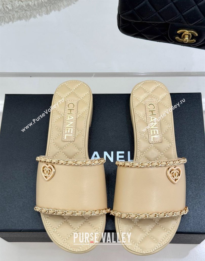 Chanel Lambskin Flat Slides Sandal with Chain and Heart G46109 Beige 2025 (KL-250304051)