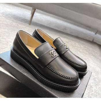 Chanel Calfskin Leather Loafers with Metal-Tone CC G46112 Black 2025 (KL-250305006)