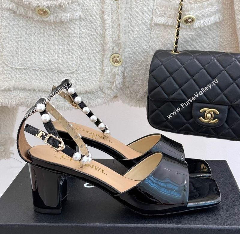Chanel Patent Calfskin Heel Sandals with Pearls Ankle Strap Black 2025 CH030506 (KL-250305035)