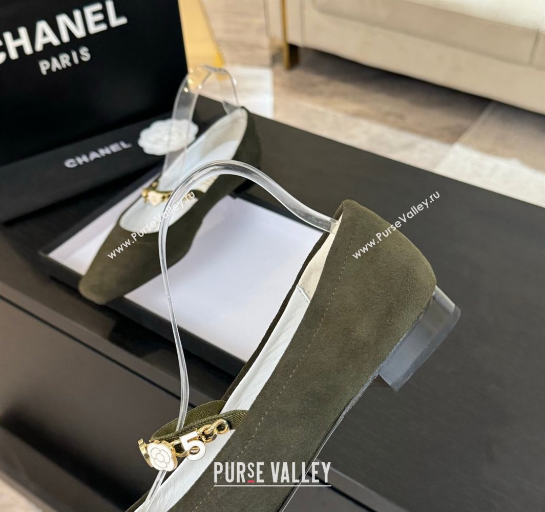 Chanel Suede Mary Janes Ballet Flats with Heart Chain Green 2025 CH030328 (KL-250303167)
