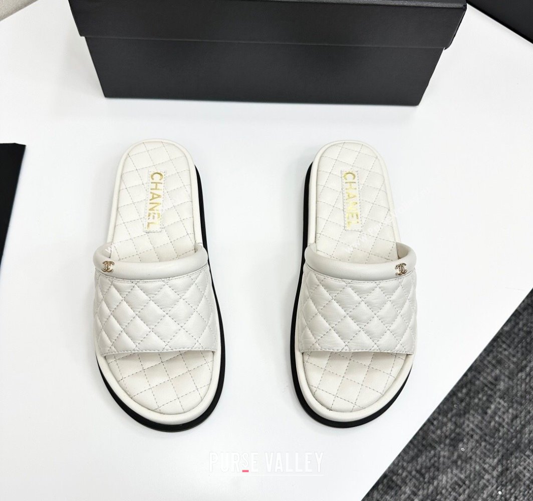 Chanel Quilted Lambskin Platform Slides Sandal White 2025 CH030301 (MD-250303002)