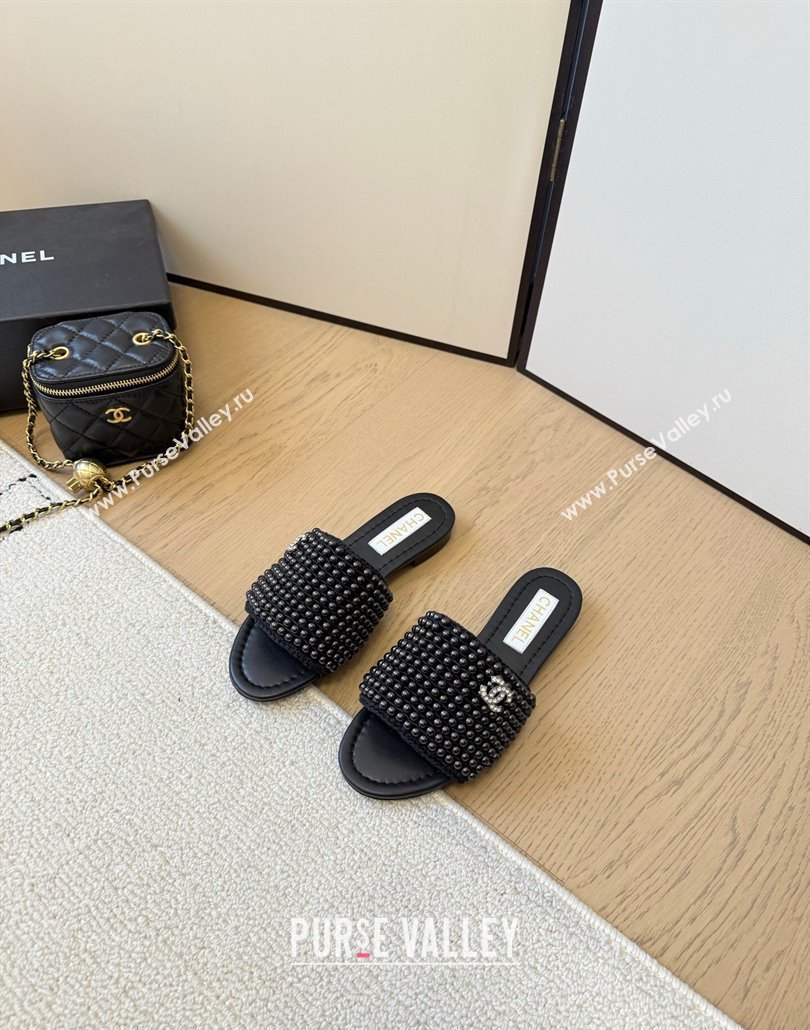 Chanel Pearls Flat Slides Sandal Black 2025 CH030302 (MD-250303004)