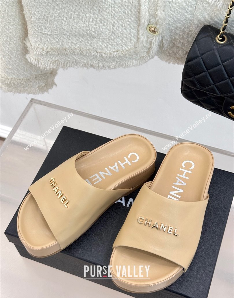 Chanel Calfskin Platform Slides Sandal Beige 2025 CH030107 (MD-250301048)