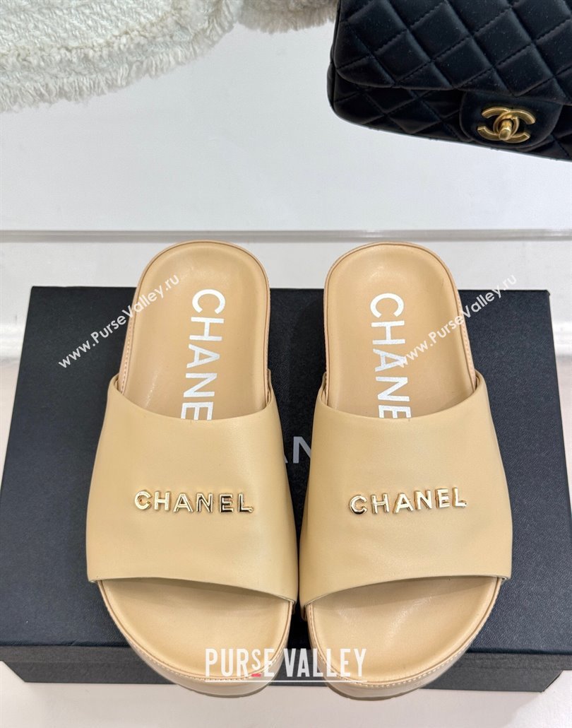 Chanel Calfskin Platform Slides Sandal Beige 2025 CH030107 (MD-250301048)