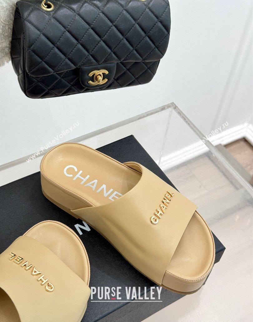 Chanel Calfskin Platform Slides Sandal Beige 2025 CH030107 (MD-250301048)