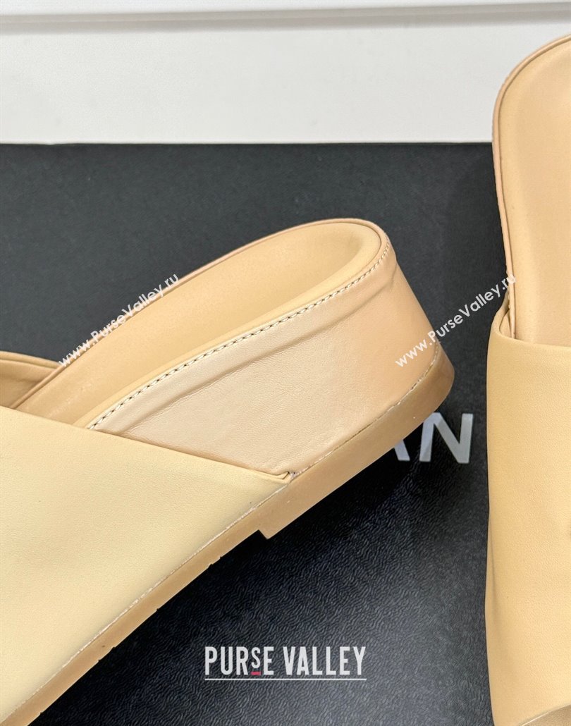 Chanel Calfskin Platform Slides Sandal Beige 2025 CH030107 (MD-250301048)