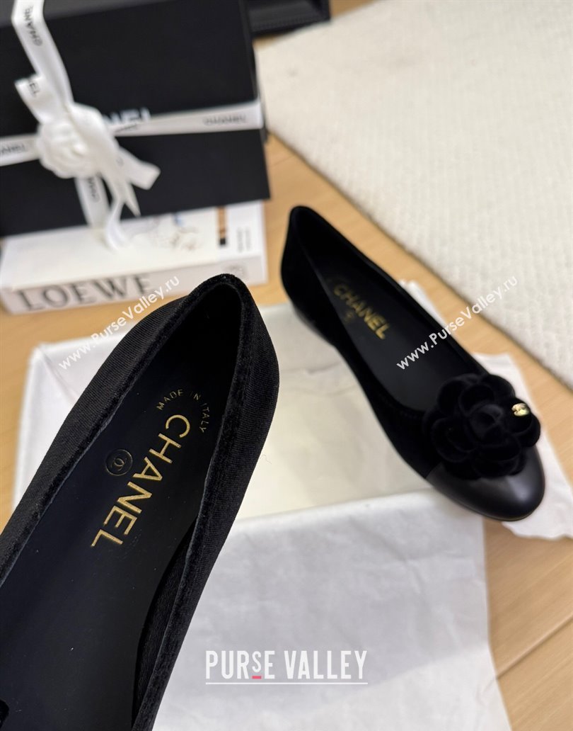 Chanel Velvet Ballet Flats with Camellia Bloom Charm Black 2025 CH101716 (MD-250415147)