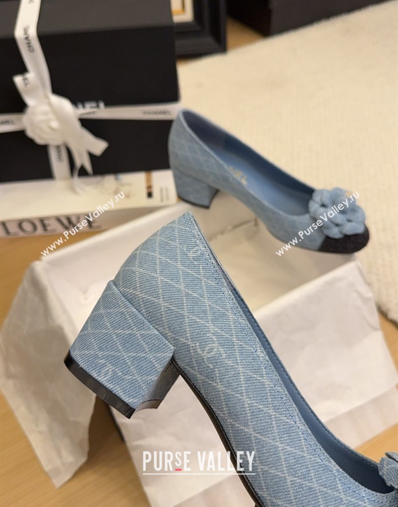 Chanel Quilted Denim Pumps with Camellia Bloom Charm Light Blue 2025 CH101716 (MD-250415156)