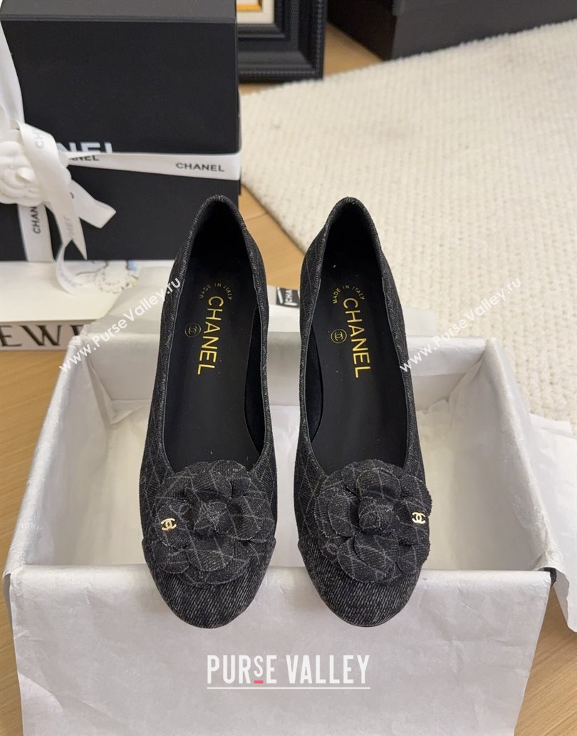 Chanel Quilted Denim Pumps with Camellia Bloom Charm Black 2025 CH101716 (MD-250415158)