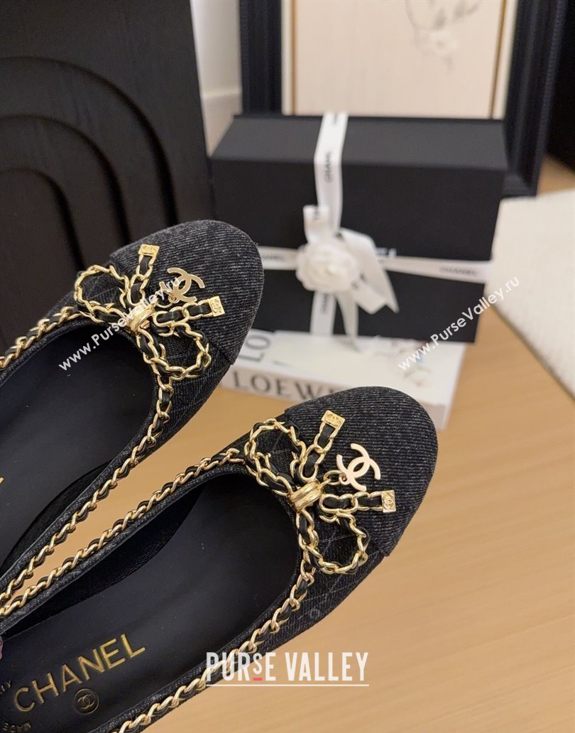 Chanel Quilted Denim Pumps with Chain Bow Black 2025 CH041605 (MD-250416036)