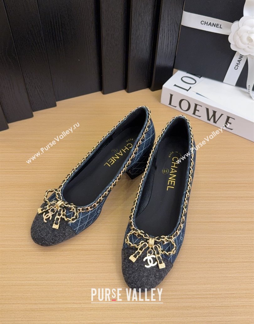 Chanel Quilted Denim Pumps with Chain Bow Dark Blue 2025 CH041605 (MD-250416037)