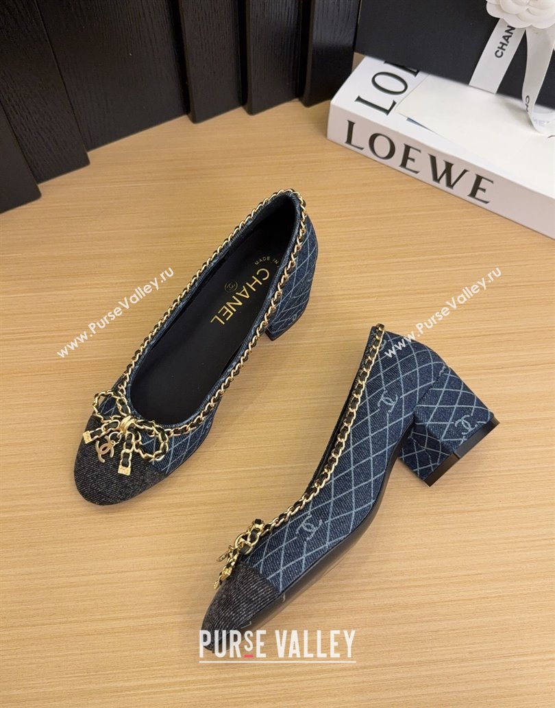 Chanel Quilted Denim Pumps with Chain Bow Dark Blue 2025 CH041605 (MD-250416037)
