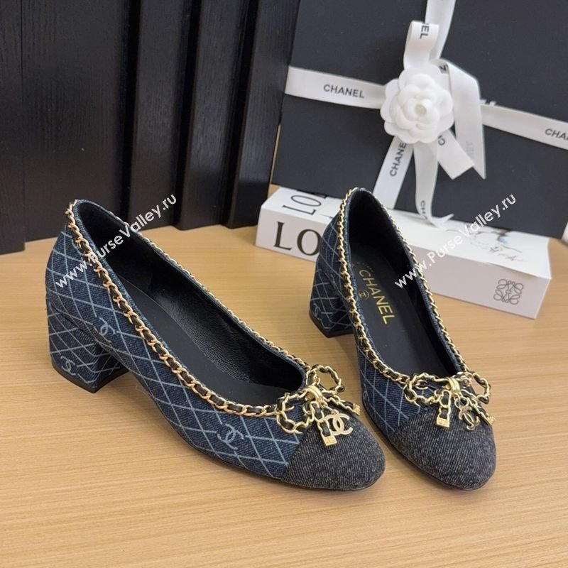 Chanel Quilted Denim Pumps with Chain Bow Dark Blue 2025 CH041605 (MD-250416037)