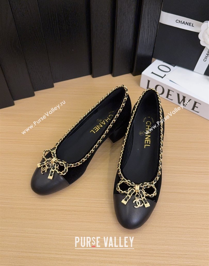 Chanel Velvet Pumps with Chain Bow Black 2025 CH041605 (MD-250416039)