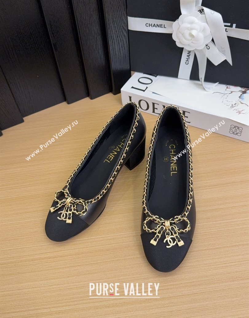 Chanel Calfskin Pumps with Chain Bow Black 2025 CH041605 (MD-250416040)
