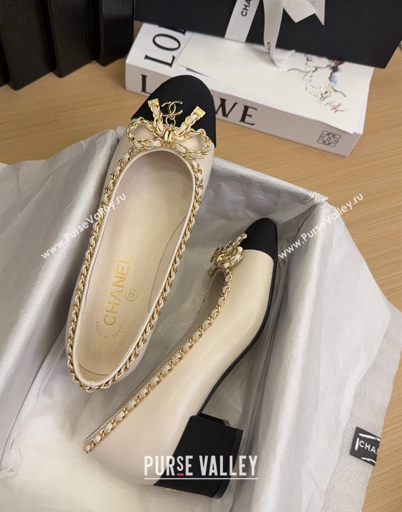 Chanel Calfskin Pumps with Chain Bow White 2025 CH041605 (MD-250416041)
