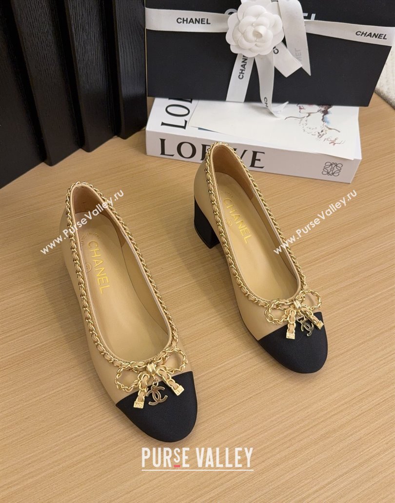 Chanel Calfskin Pumps with Chain Bow Beige 2025 CH041605 (MD-250416042)