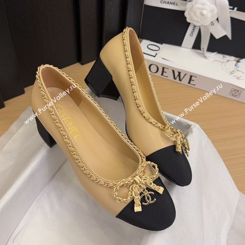 Chanel Calfskin Pumps with Chain Bow Beige 2025 CH041605 (MD-250416042)