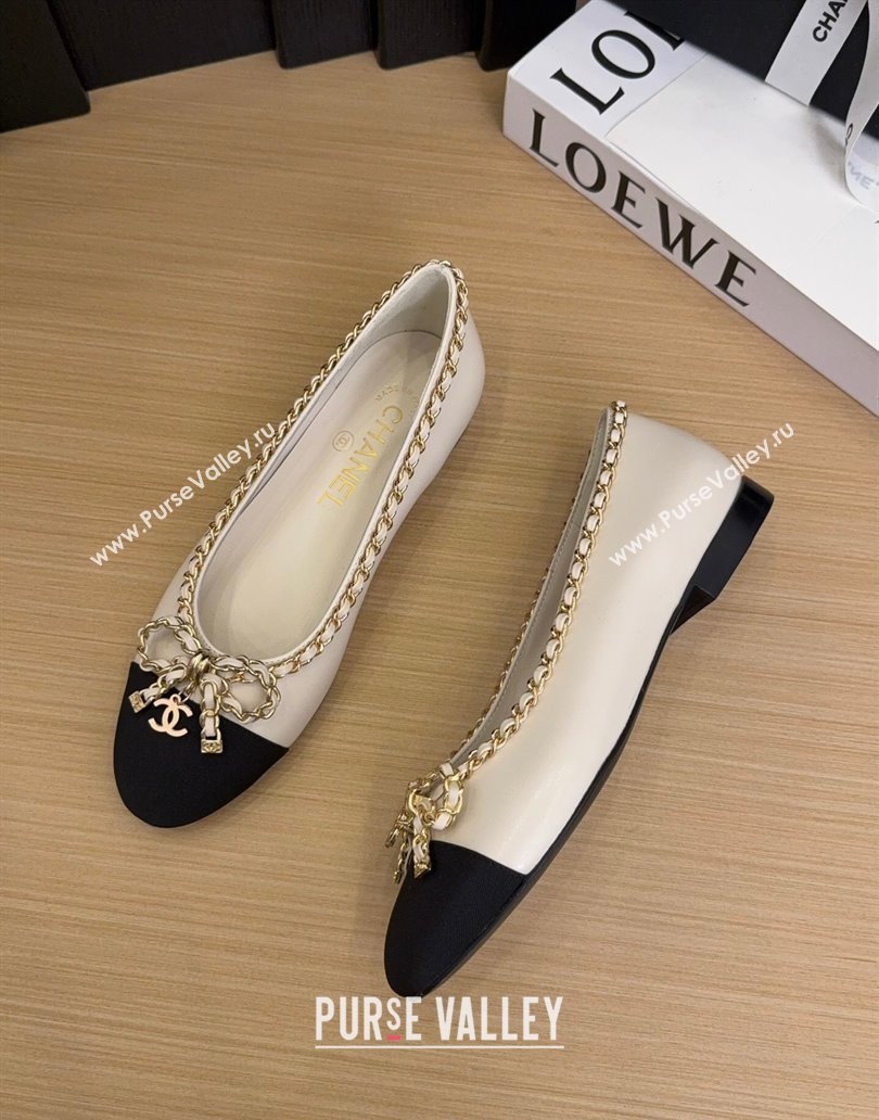 Chanel Calfskin Ballet Flats with Chain Bow White 2025 CH041605 (MD-250416044)