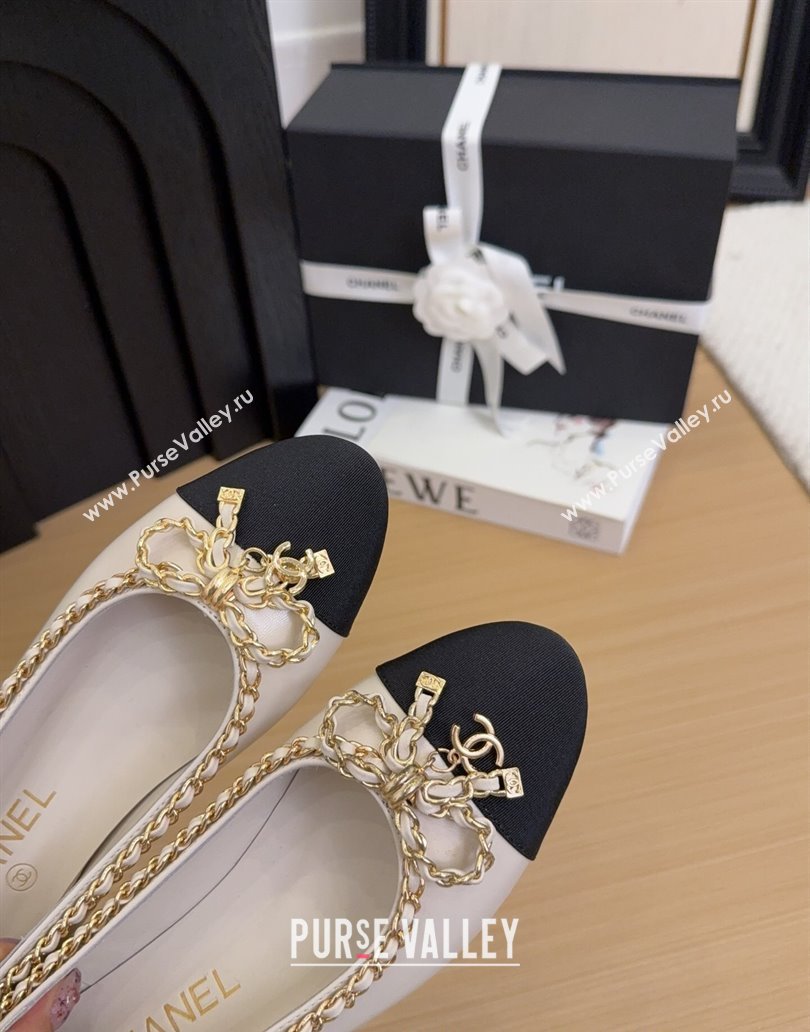 Chanel Calfskin Ballet Flats with Chain Bow White 2025 CH041605 (MD-250416044)