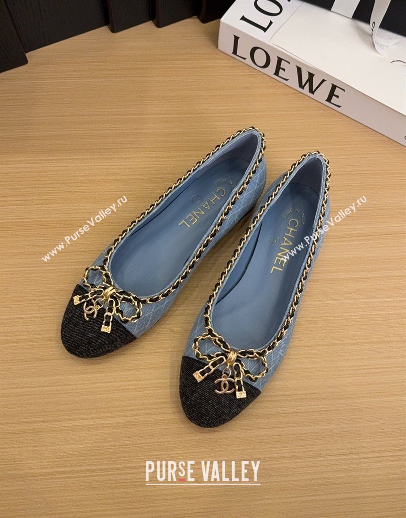 Chanel Quilted Denim Ballet Flats with Chain Bow Light Blue 2025 CH041605 (MD-250416049)