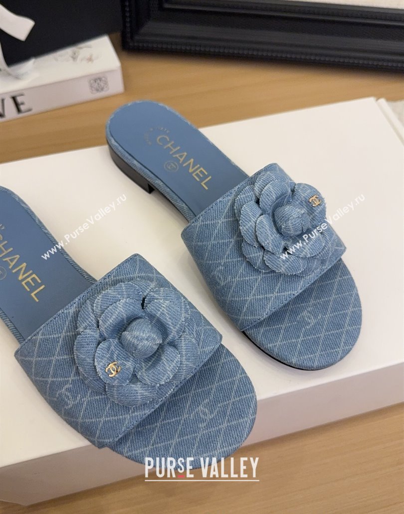 Chanel Quilted Denim Flat Slides Sandal with Camellia Light Blue 2025 CH041505 (MD-250415033)