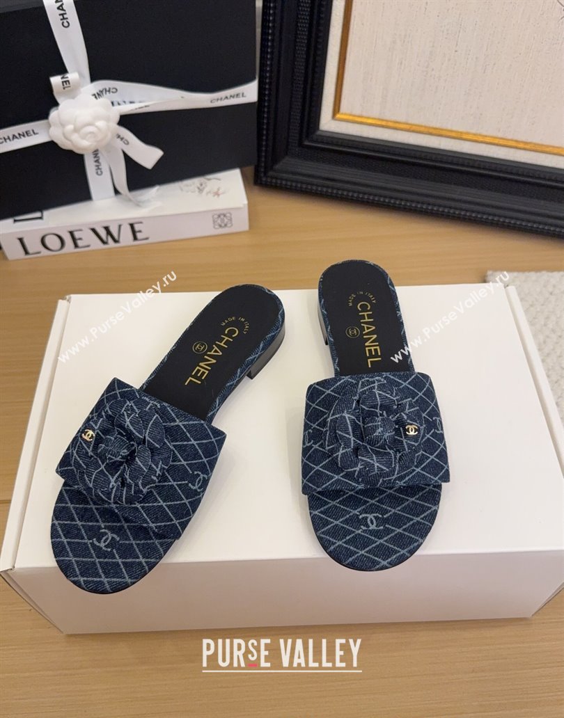 Chanel Quilted Denim Flat Slides Sandal with Camellia Dark Blue 2025 CH041505 (MD-250415034)