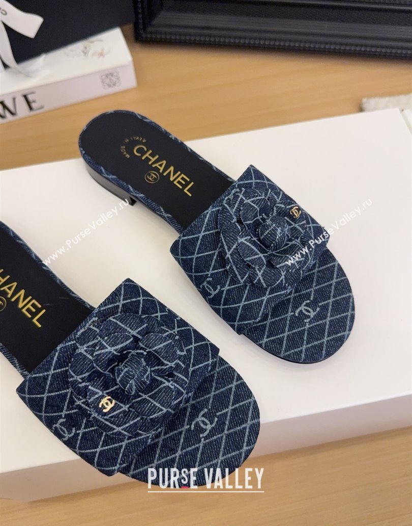 Chanel Quilted Denim Flat Slides Sandal with Camellia Dark Blue 2025 CH041505 (MD-250415034)