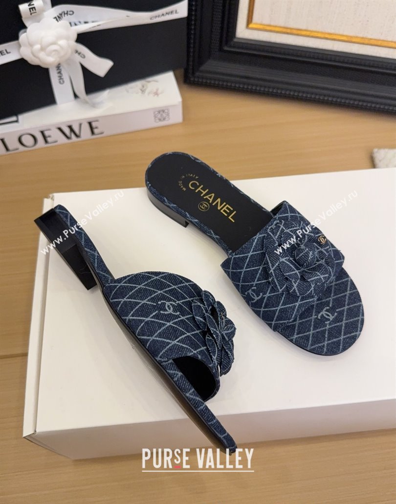 Chanel Quilted Denim Flat Slides Sandal with Camellia Dark Blue 2025 CH041505 (MD-250415034)