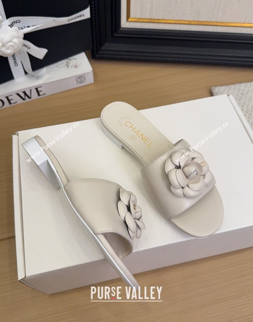 Chanel Lambskin Leather Flat Slides Sandal with Camellia White 2025 CH041505 (MD-250415035)