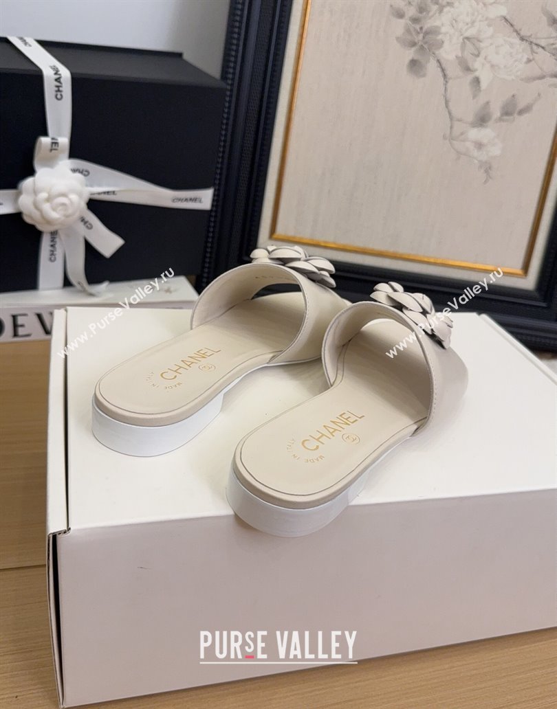 Chanel Lambskin Leather Flat Slides Sandal with Camellia White 2025 CH041505 (MD-250415035)