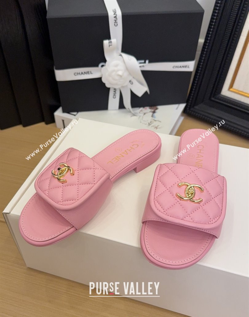 Chanel Quilted Lambskin Flat Slides Sandal with Foldover G45474 Light Pink 2025 (MD-250415062)