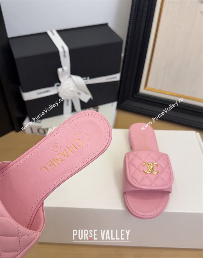 Chanel Quilted Lambskin Flat Slides Sandal with Foldover G45474 Light Pink 2025 (MD-250415062)