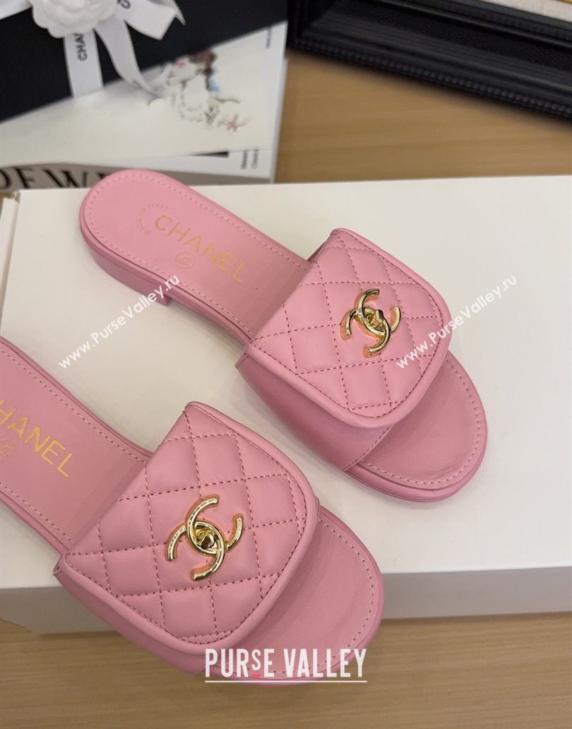 Chanel Quilted Lambskin Flat Slides Sandal with Foldover G45474 Light Pink 2025 (MD-250415062)