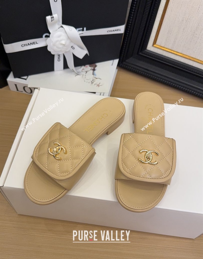 Chanel Quilted Lambskin Flat Slides Sandal with Foldover G45474 Beige 2025 (MD-250415065)