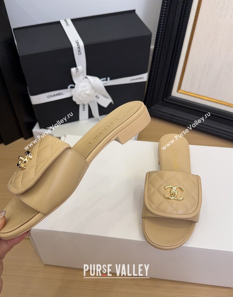 Chanel Quilted Lambskin Flat Slides Sandal with Foldover G45474 Beige 2025 (MD-250415065)