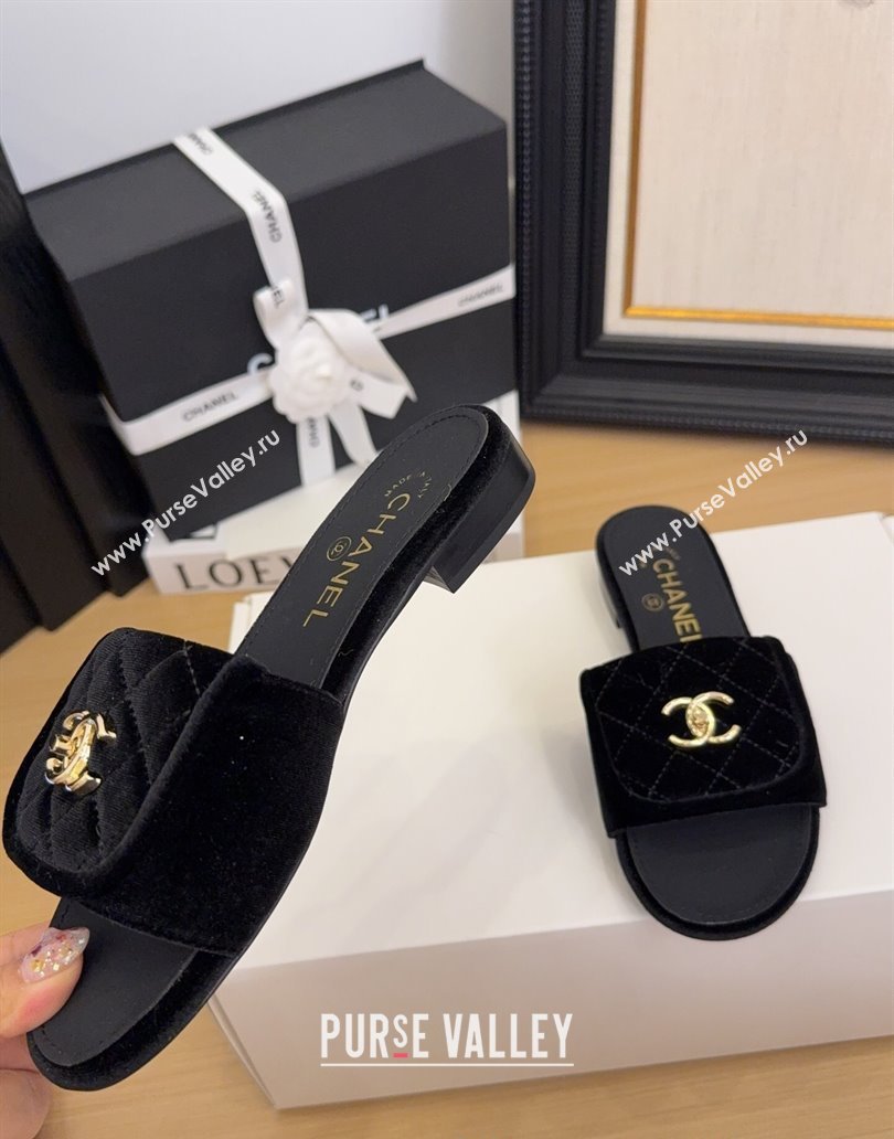Chanel Velvet Flat Slides Sandal with Foldover G45474 Black 2025 (MD-250415066)