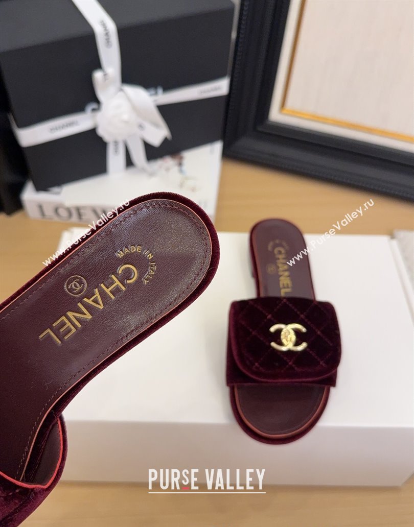 Chanel Velvet Flat Slides Sandal with Foldover G45474 Burgundy 2025 (MD-250415067)