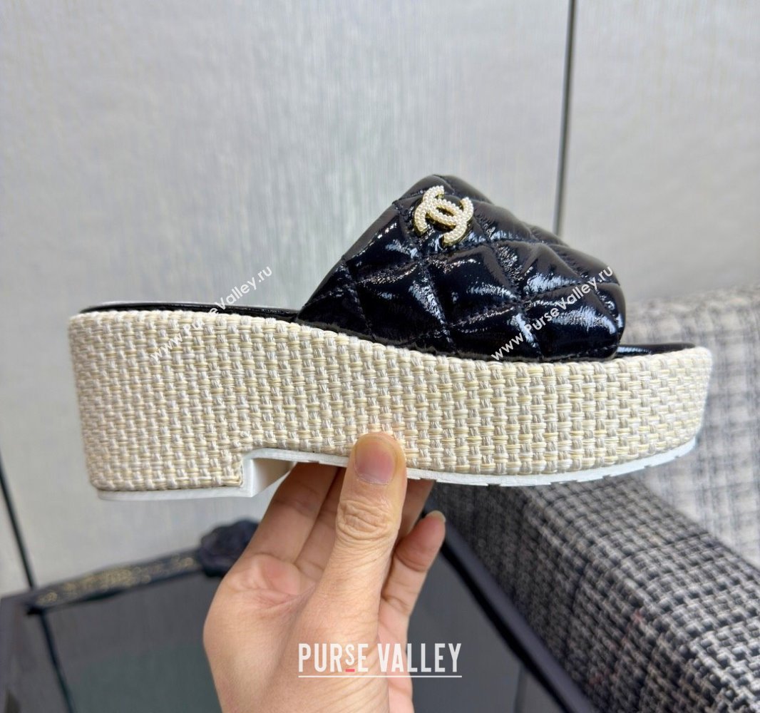 Chanel Patent Calfskin Platform Slides Sandal Black 2025 CH041507 (MD-250415109)