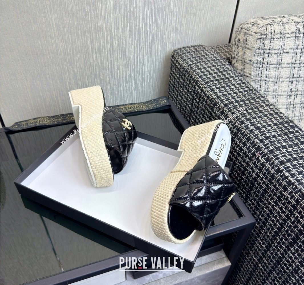 Chanel Patent Calfskin Platform Slides Sandal Black 2025 CH041507 (MD-250415109)