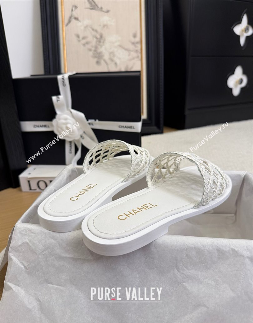 Chanel Calfskin Braided Mesh Flat Slides Sandal White 2025 CH041511 (MD-250415141)