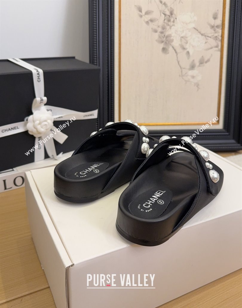 Chanel Calfskin Flat Slides Sandal with Pearls Black 2025 CH041501 (MD-250415018)