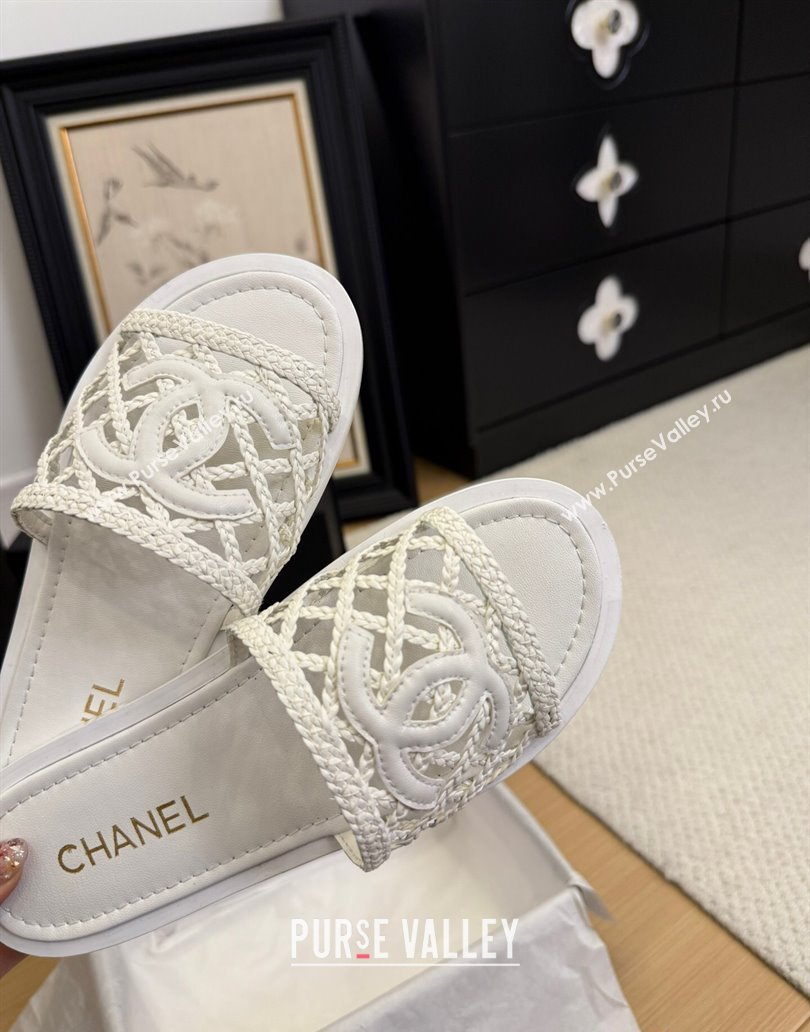 Chanel Calfskin Braided Mesh Flat Slides Sandal White 2025 CH041511 (MD-250415141)